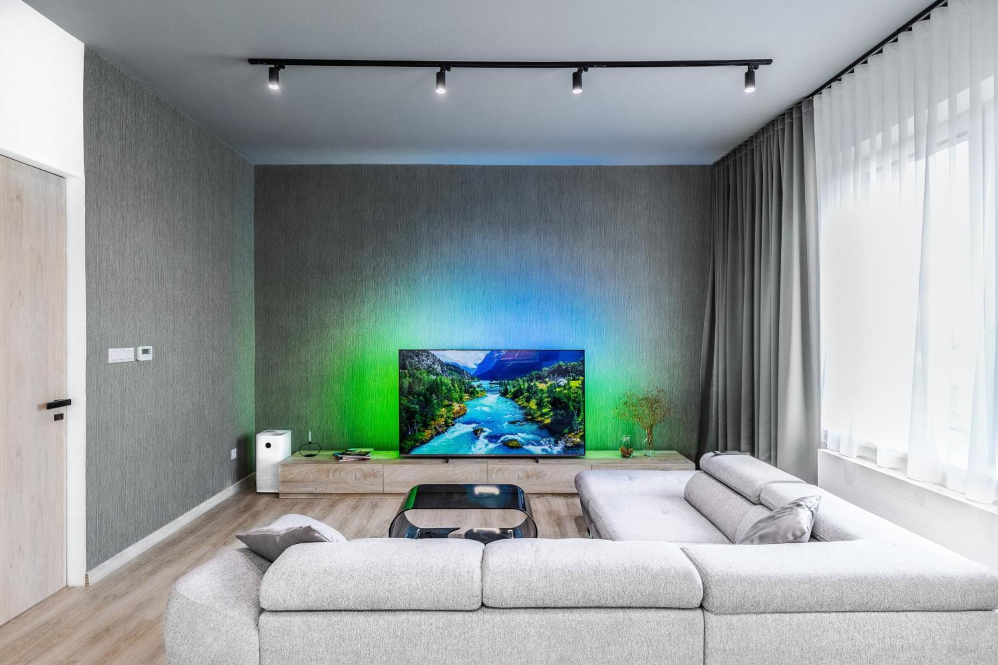 Chalupku - Luxurious Apartment 70M2 In Direct Centrum With Parking Included, Air-Conditioned, Balcony, Quiet Sleep, Best In Town Banská Bystrica Exteriör bild